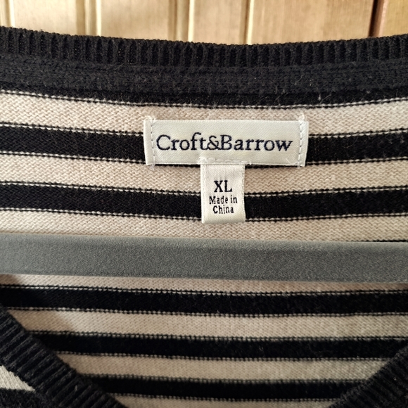 CROFT & BARROW Black Oatmeal Gray Striped V-neck Sweater Sz XL - Picture 5 of 7